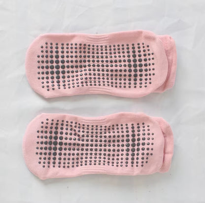 4 Pairs Women Yoga Socks Sports anti Slip Silicone Fitness Professional Training Running Pilates Protecting Heel Ear Short Socks